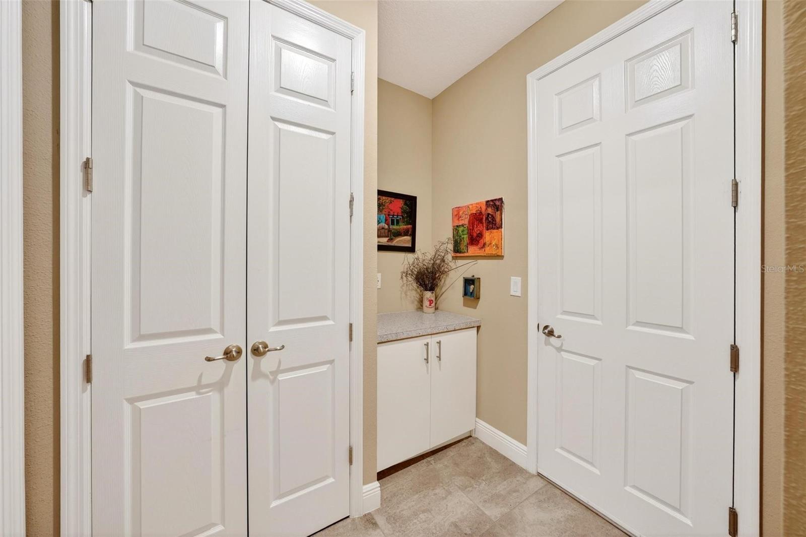 Image 50 of 72 For 10327 96th Loop