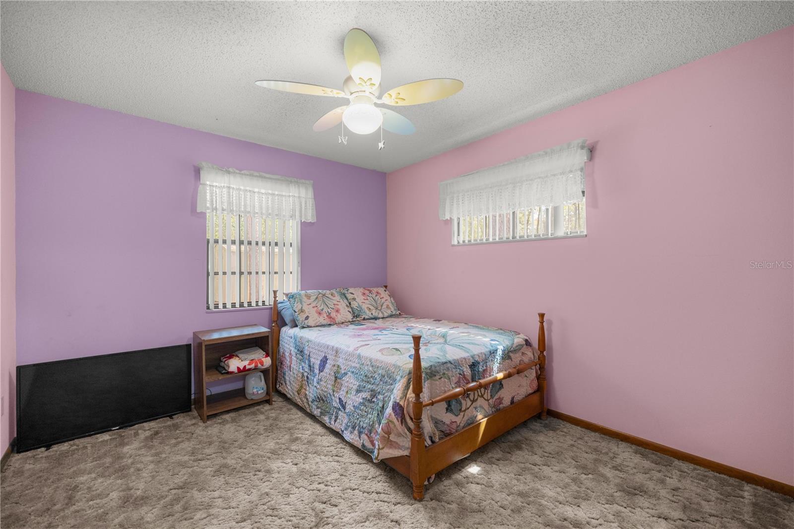 Image 24 of 37 For 3809 Ventura Avenue