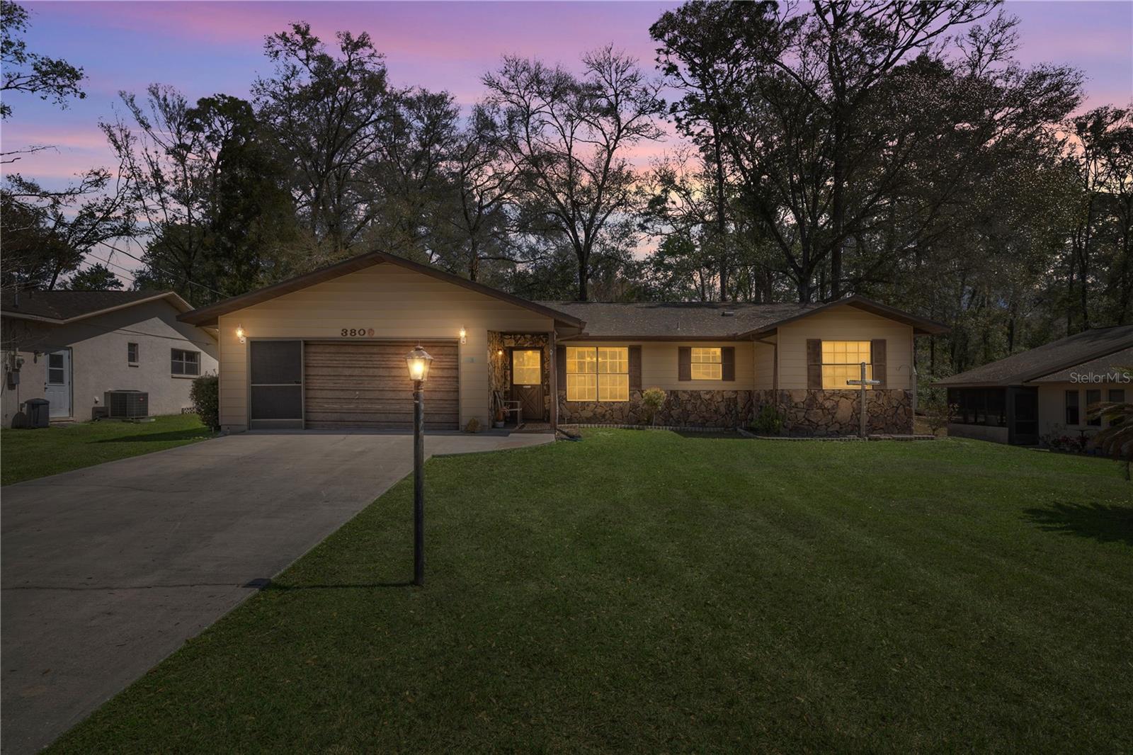 Image 4 of 37 For 3809 Ventura Avenue