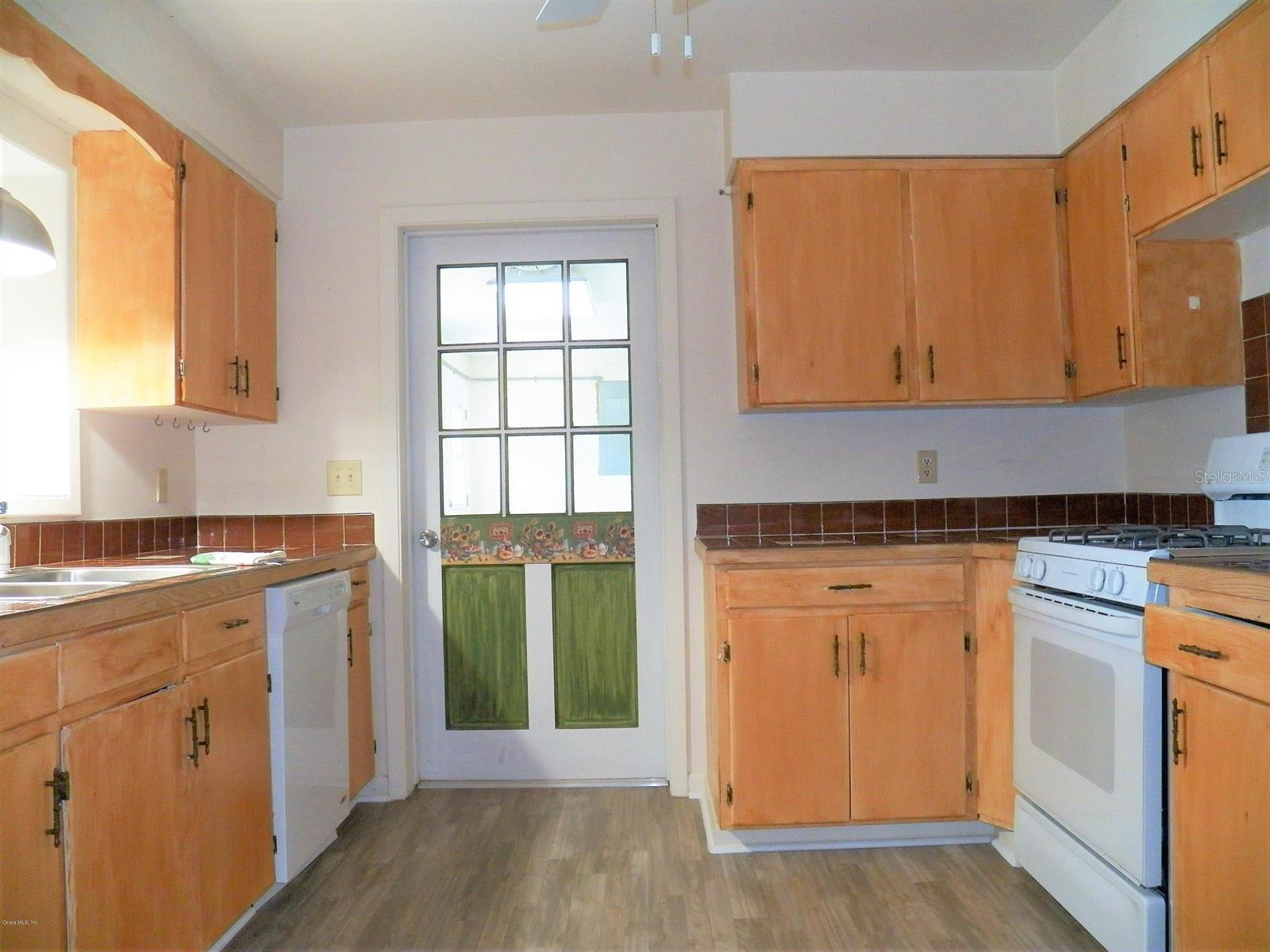 Image 10 of 22 For 11603 Osage Road