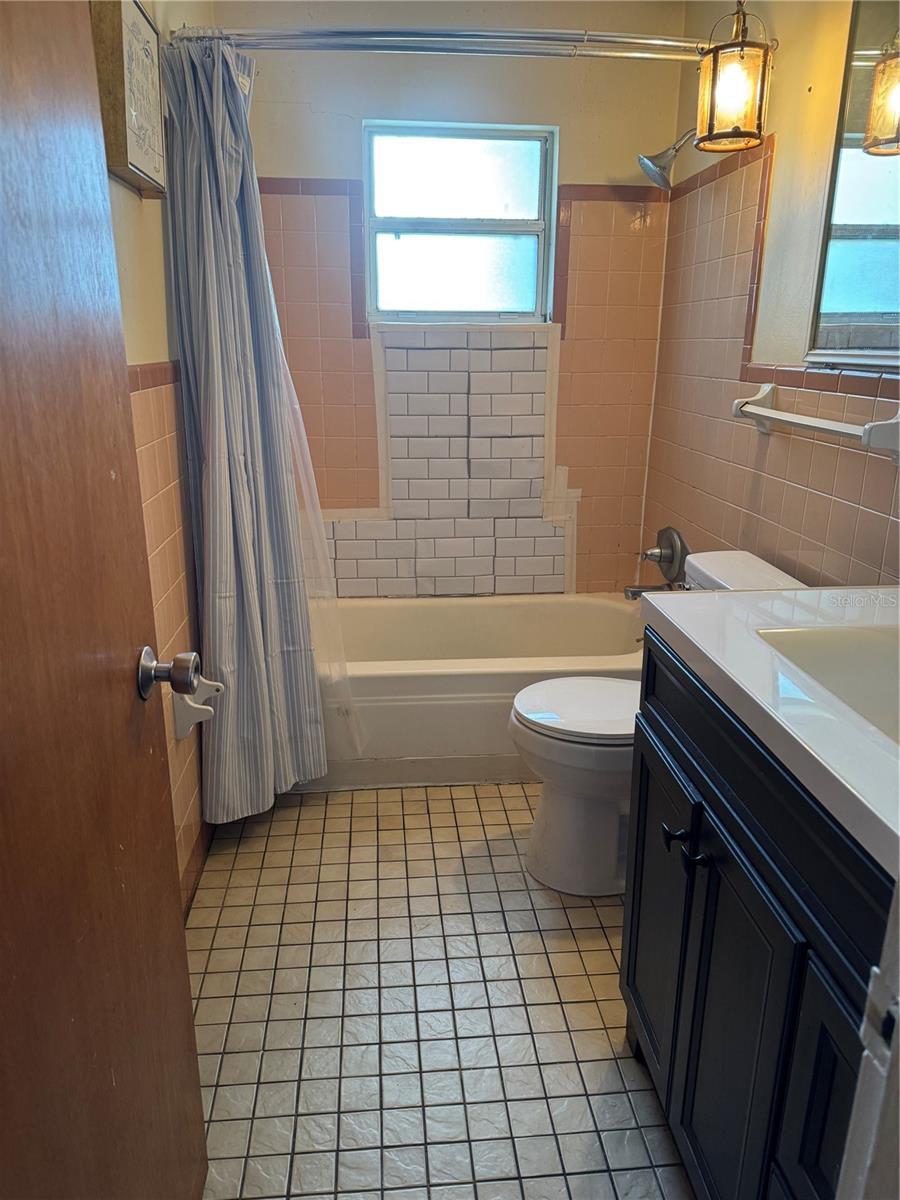 Image 17 of 22 For 11603 Osage Road