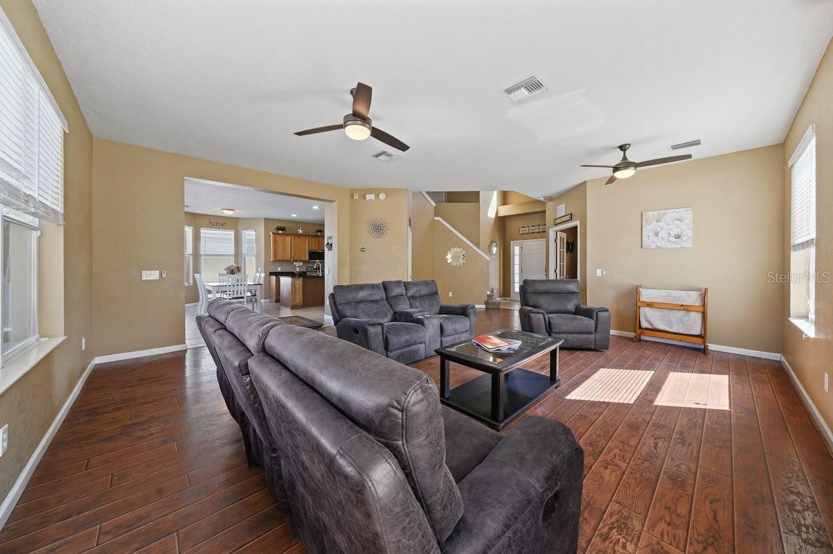 Image 50 of 100 For 4020 57th Terrace