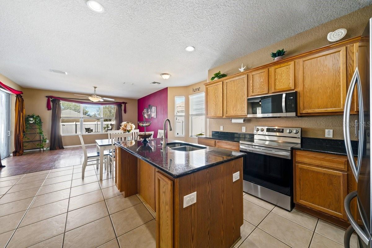 Image 61 of 100 For 4020 57th Terrace