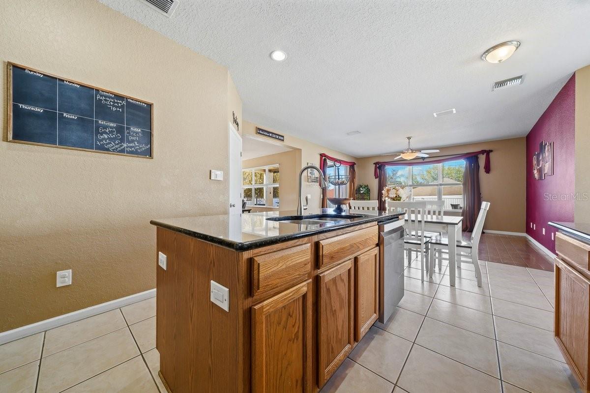 Image 62 of 100 For 4020 57th Terrace