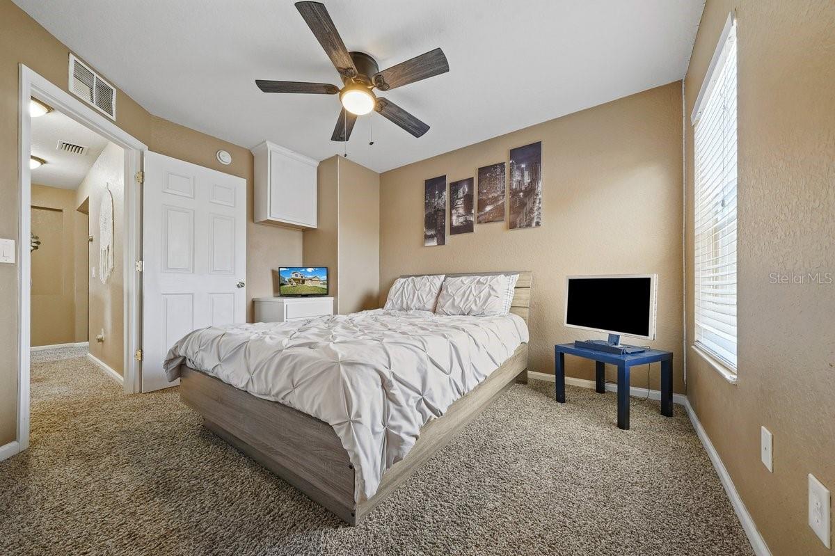 Image 70 of 100 For 4020 57th Terrace