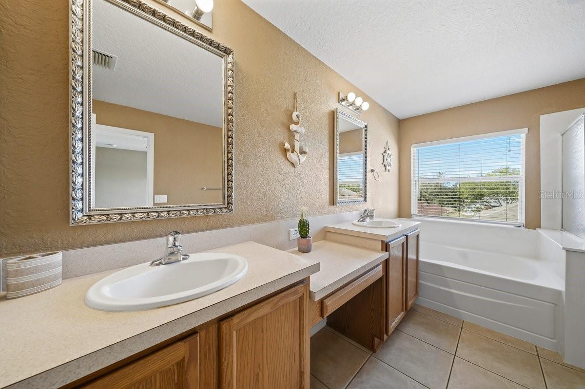 Image 91 of 100 For 4020 57th Terrace