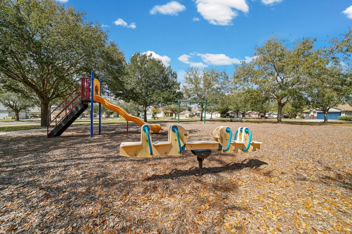 Image 98 of 100 For 4020 57th Terrace