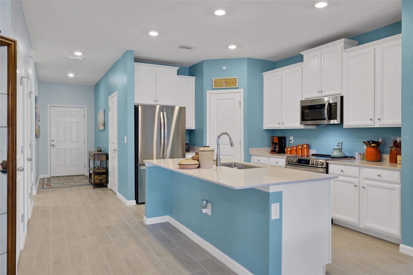 Image 15 of 40 For 7340 76th Terrace