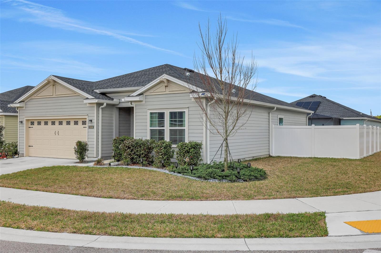 Image 5 of 40 For 7340 76th Terrace