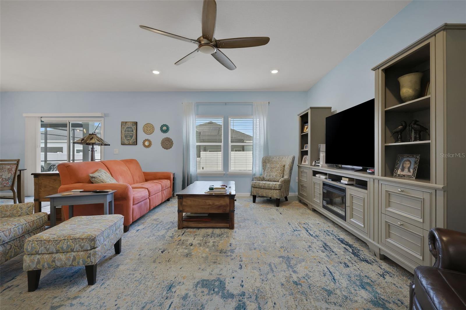 Image 8 of 40 For 7340 76th Terrace