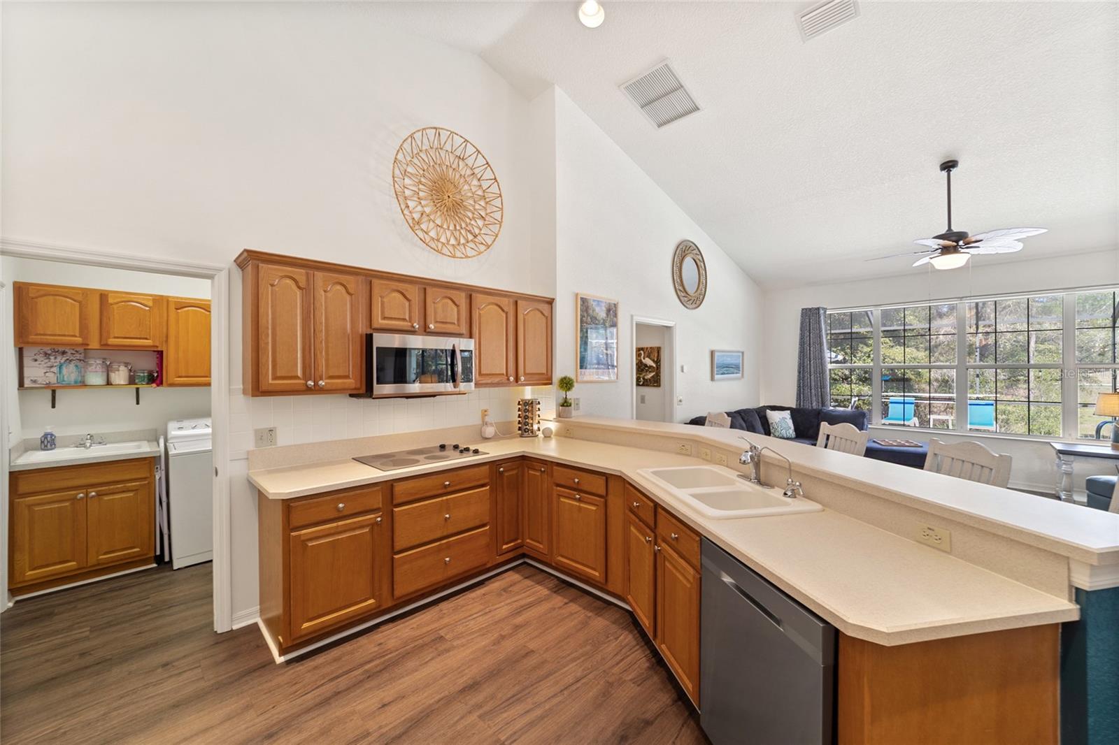 Image 20 of 53 For 9781 196th Circle