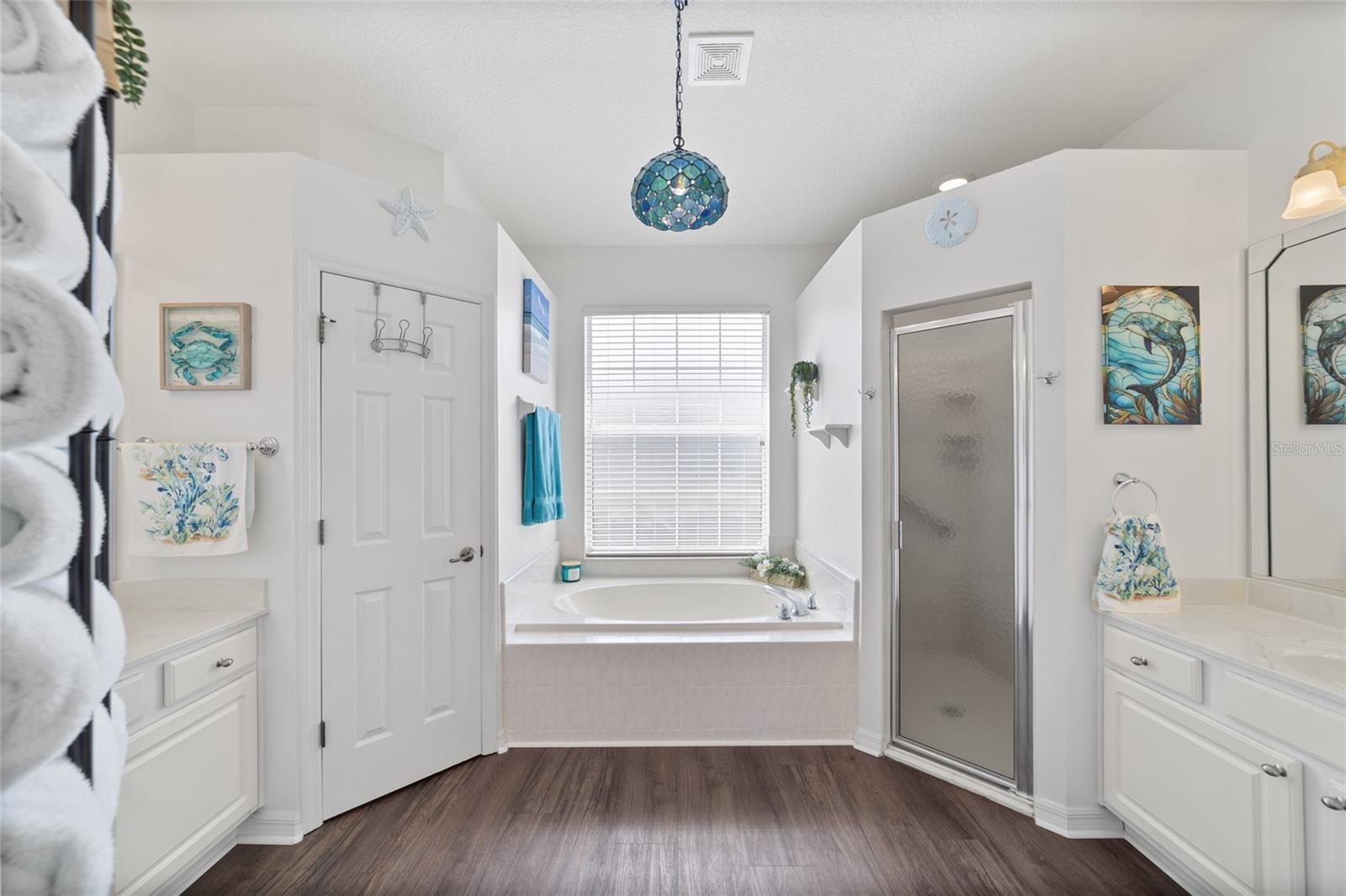 Image 27 of 53 For 9781 196th Circle