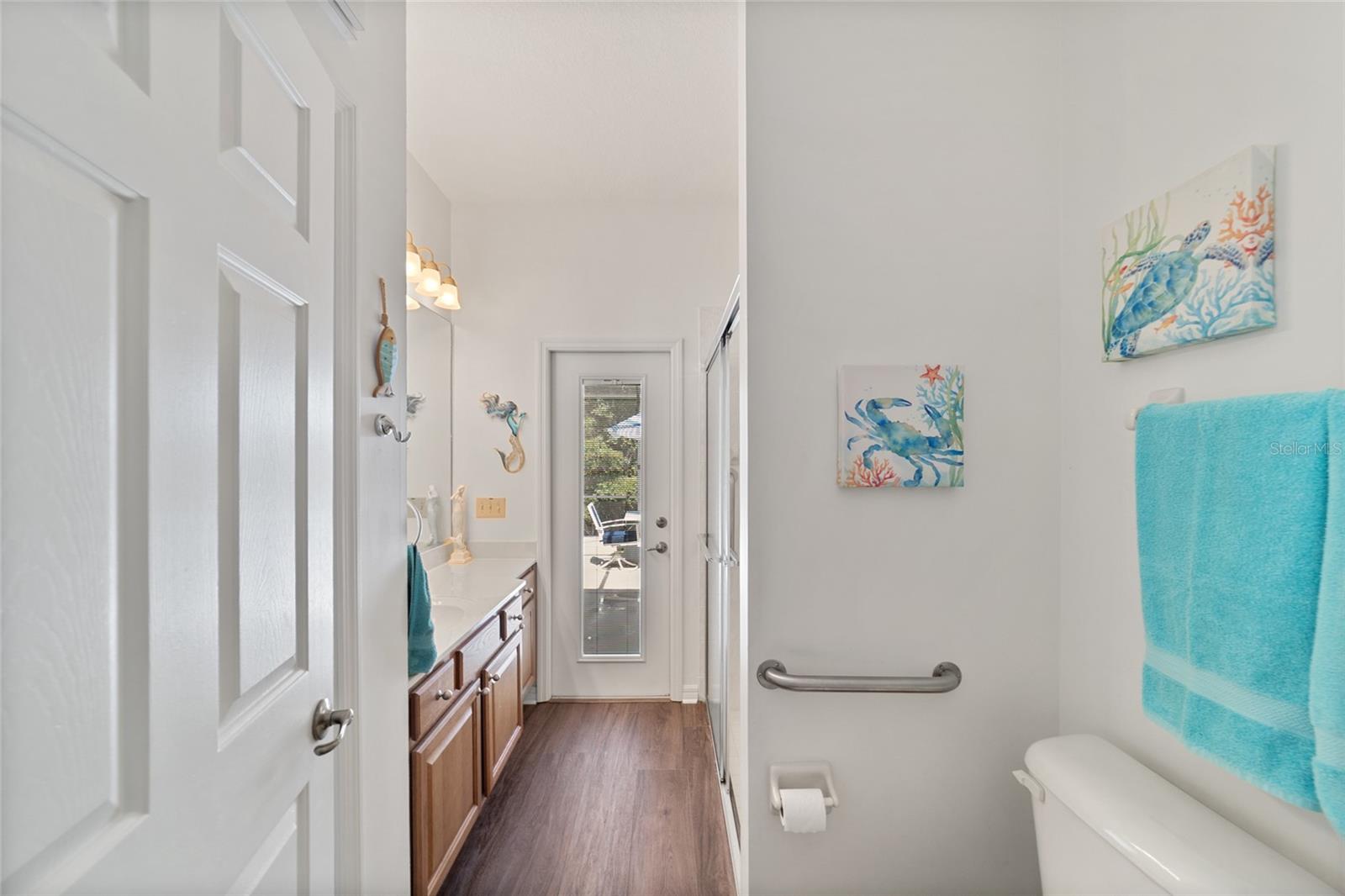 Image 34 of 53 For 9781 196th Circle