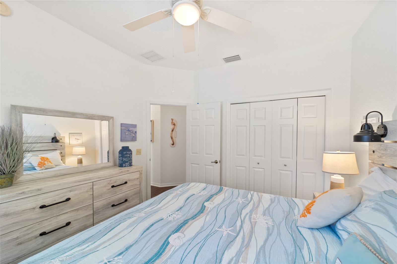 Image 37 of 53 For 9781 196th Circle