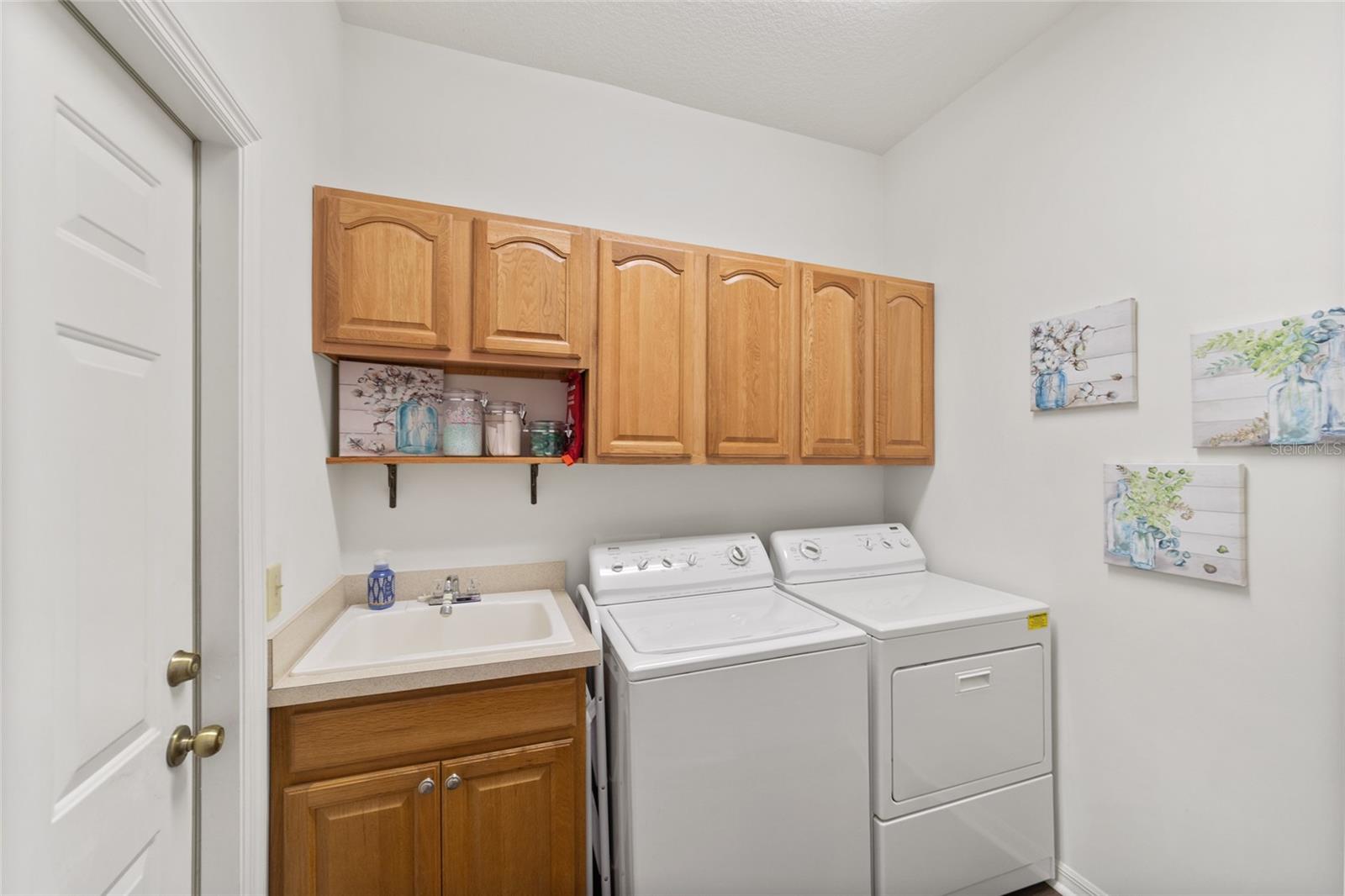 Image 38 of 53 For 9781 196th Circle