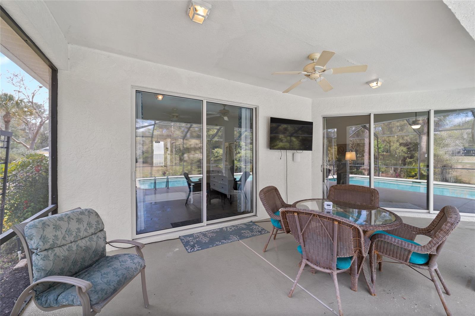 Image 39 of 53 For 9781 196th Circle