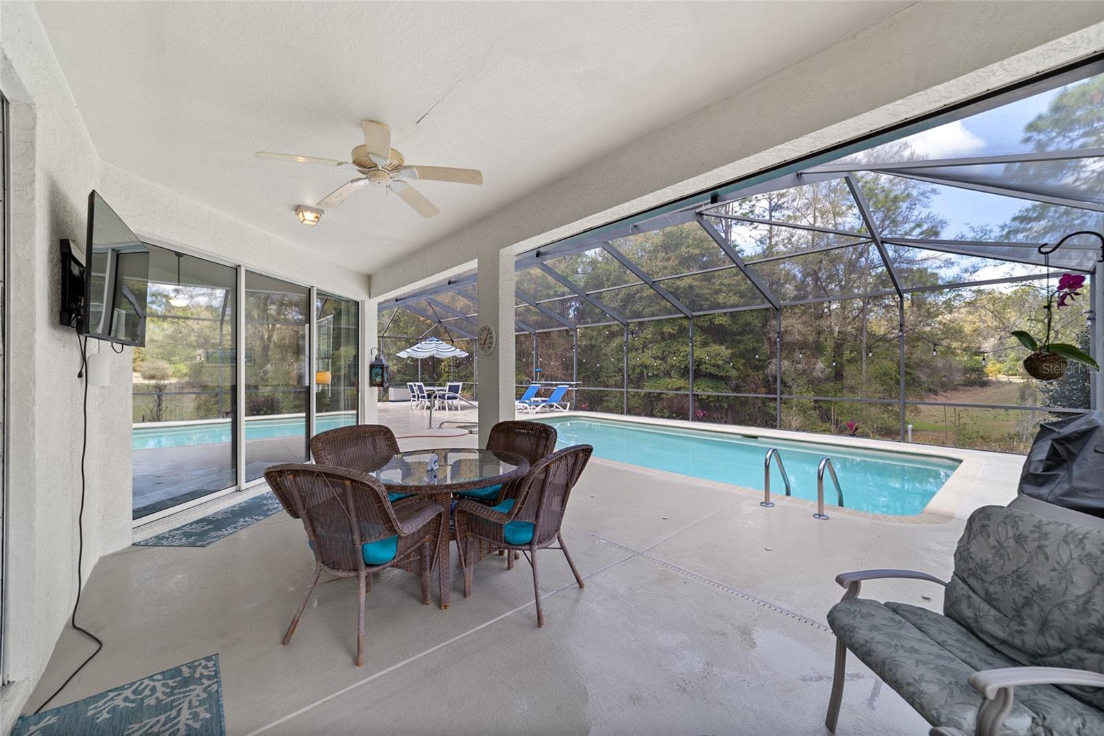 Image 40 of 53 For 9781 196th Circle