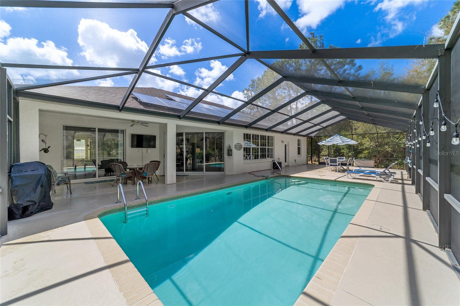 Image 42 of 53 For 9781 196th Circle