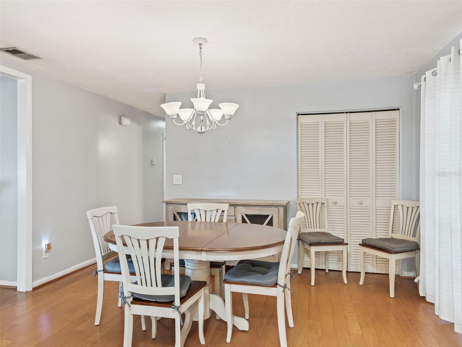 Image 10 of 49 For 8667 157th Place