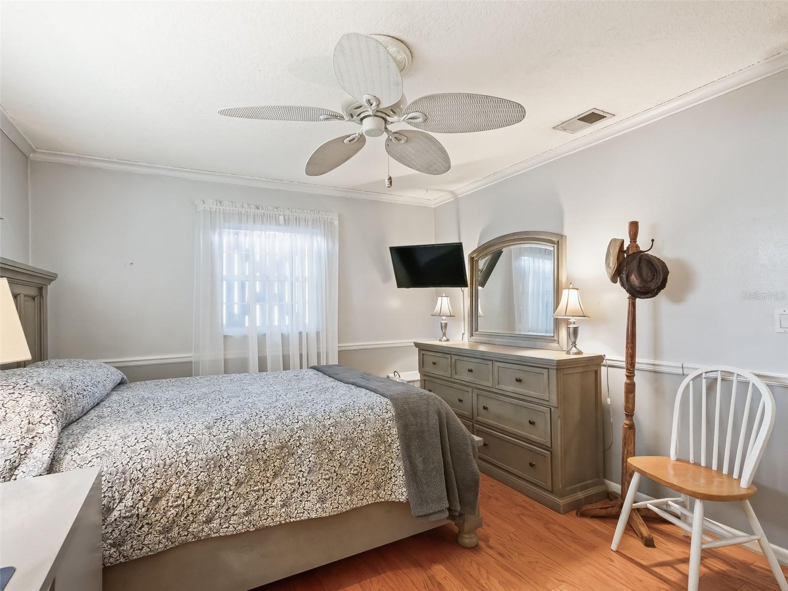 Image 22 of 49 For 8667 157th Place