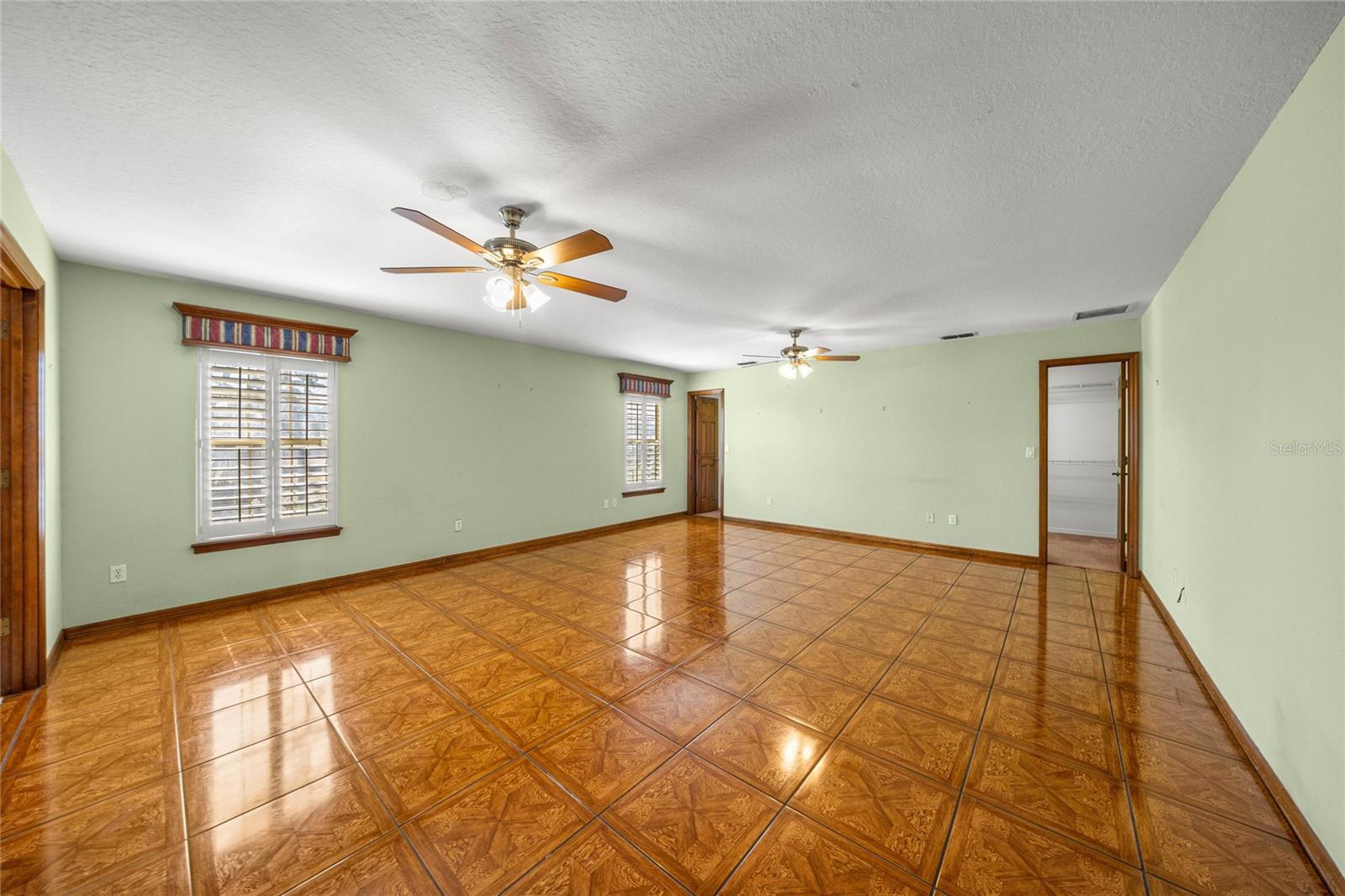 Image 18 of 32 For 12006 Magnolia Avenue