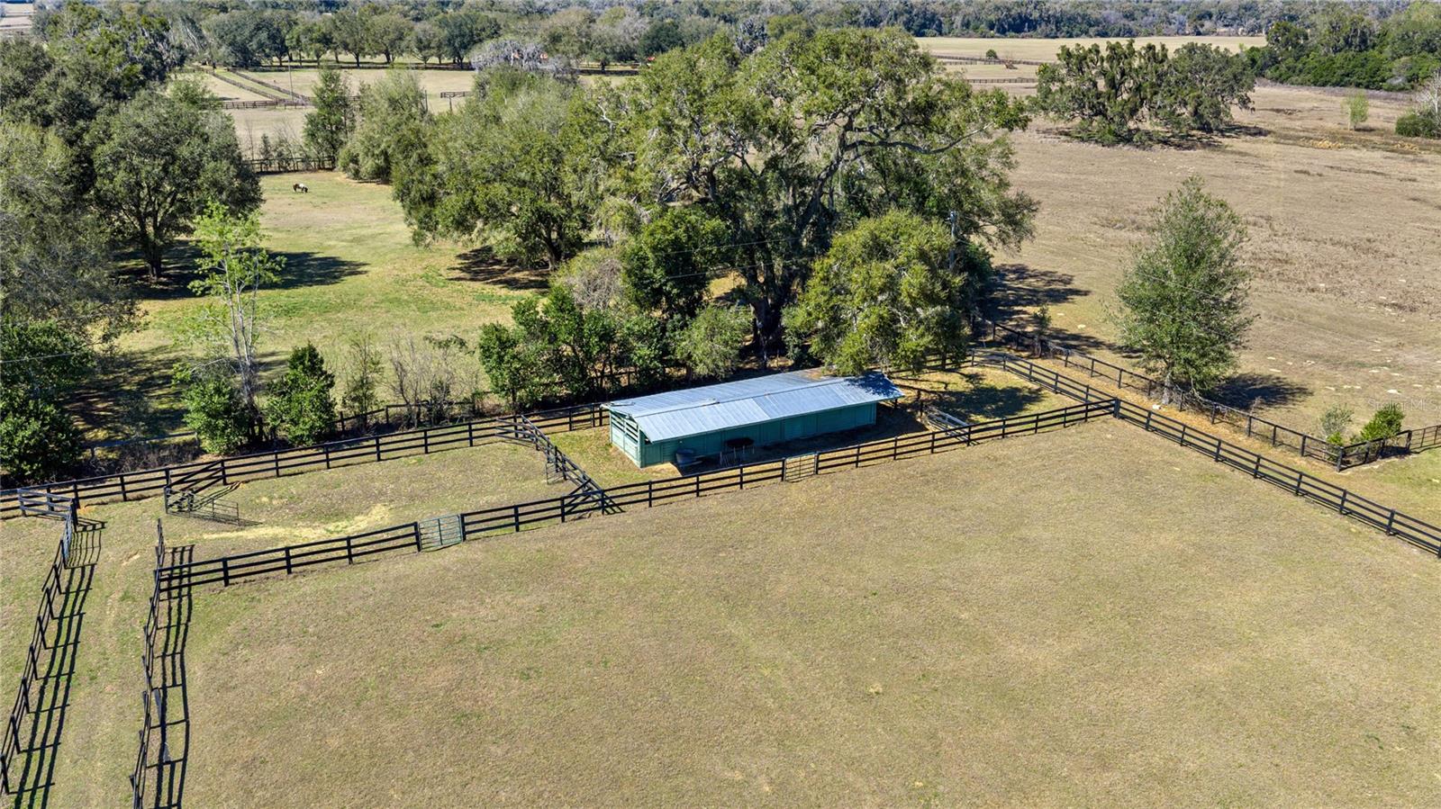 Image 8 of 32 For 12006 Magnolia Avenue