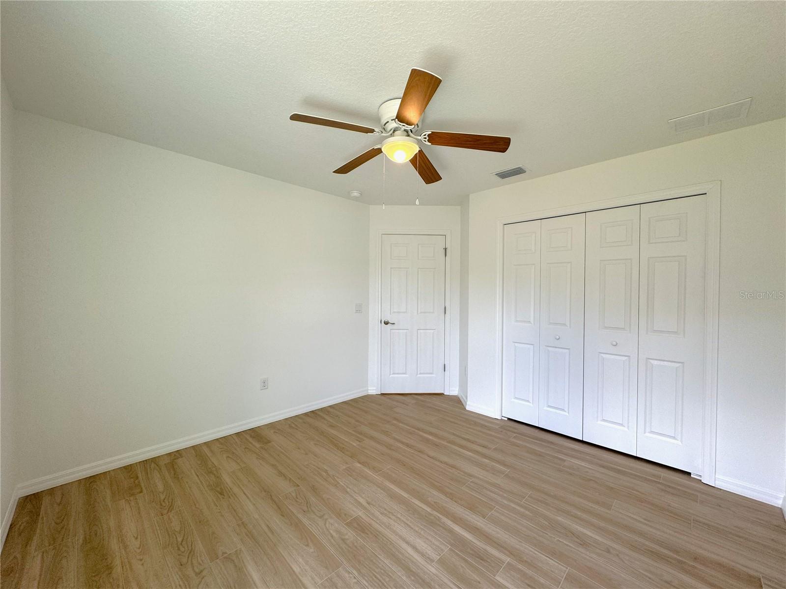 Image 20 of 33 For 8790 Albertson Court