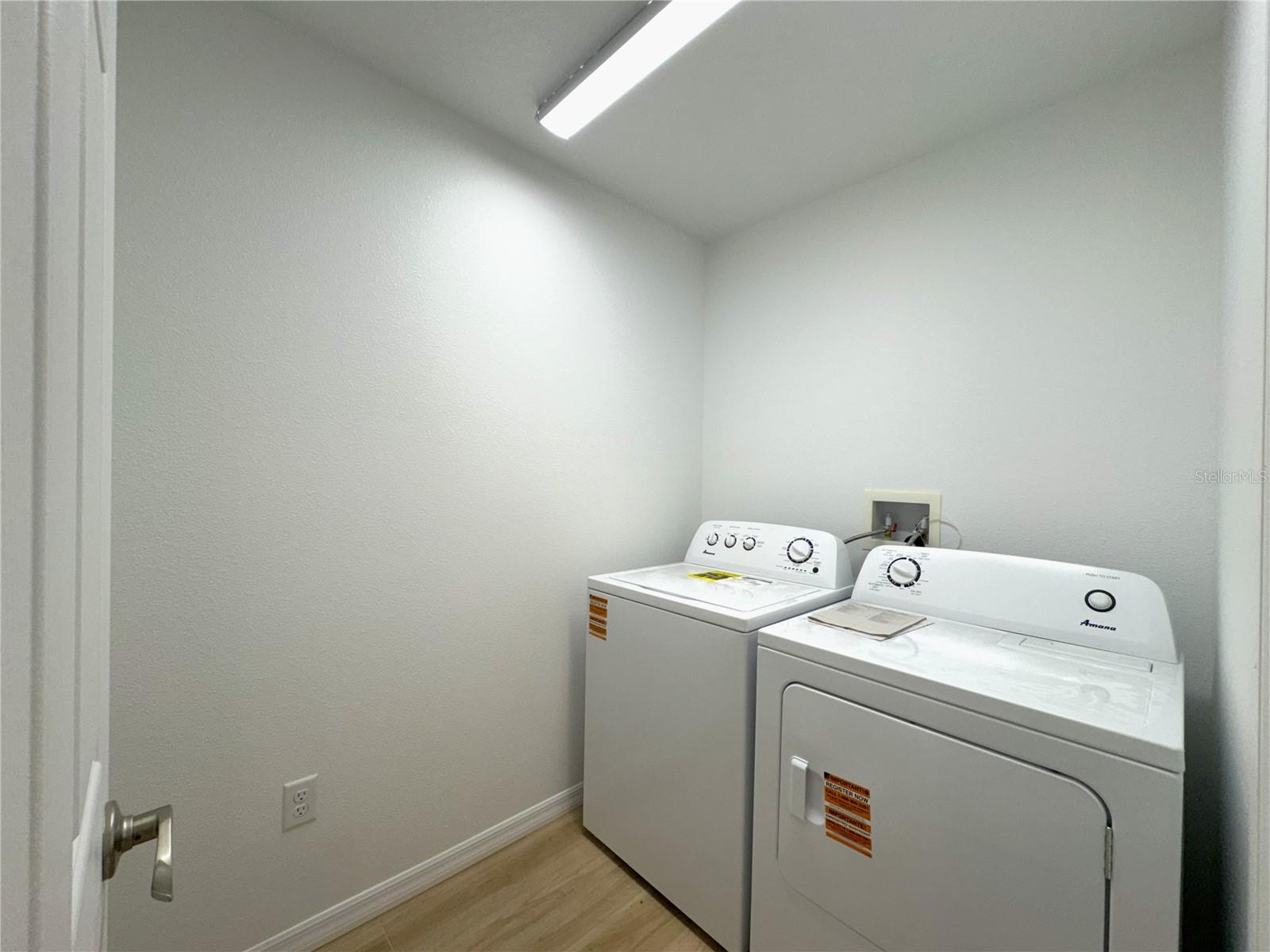 Image 25 of 33 For 8790 Albertson Court