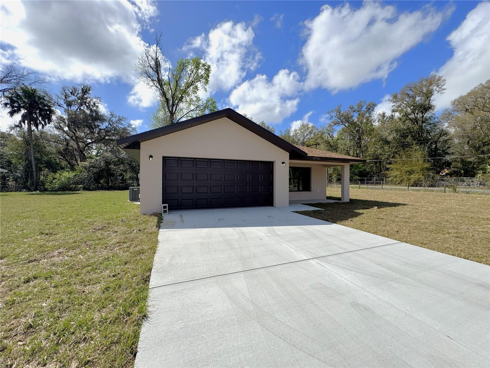 Image 29 of 33 For 8790 Albertson Court