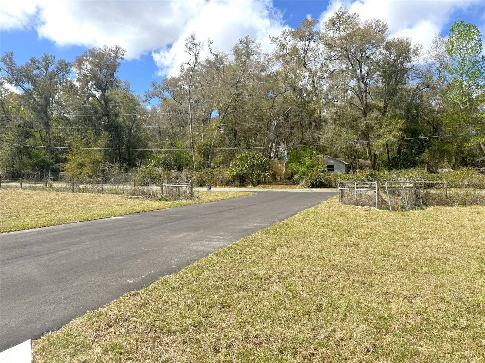 Image 30 of 33 For 8790 Albertson Court