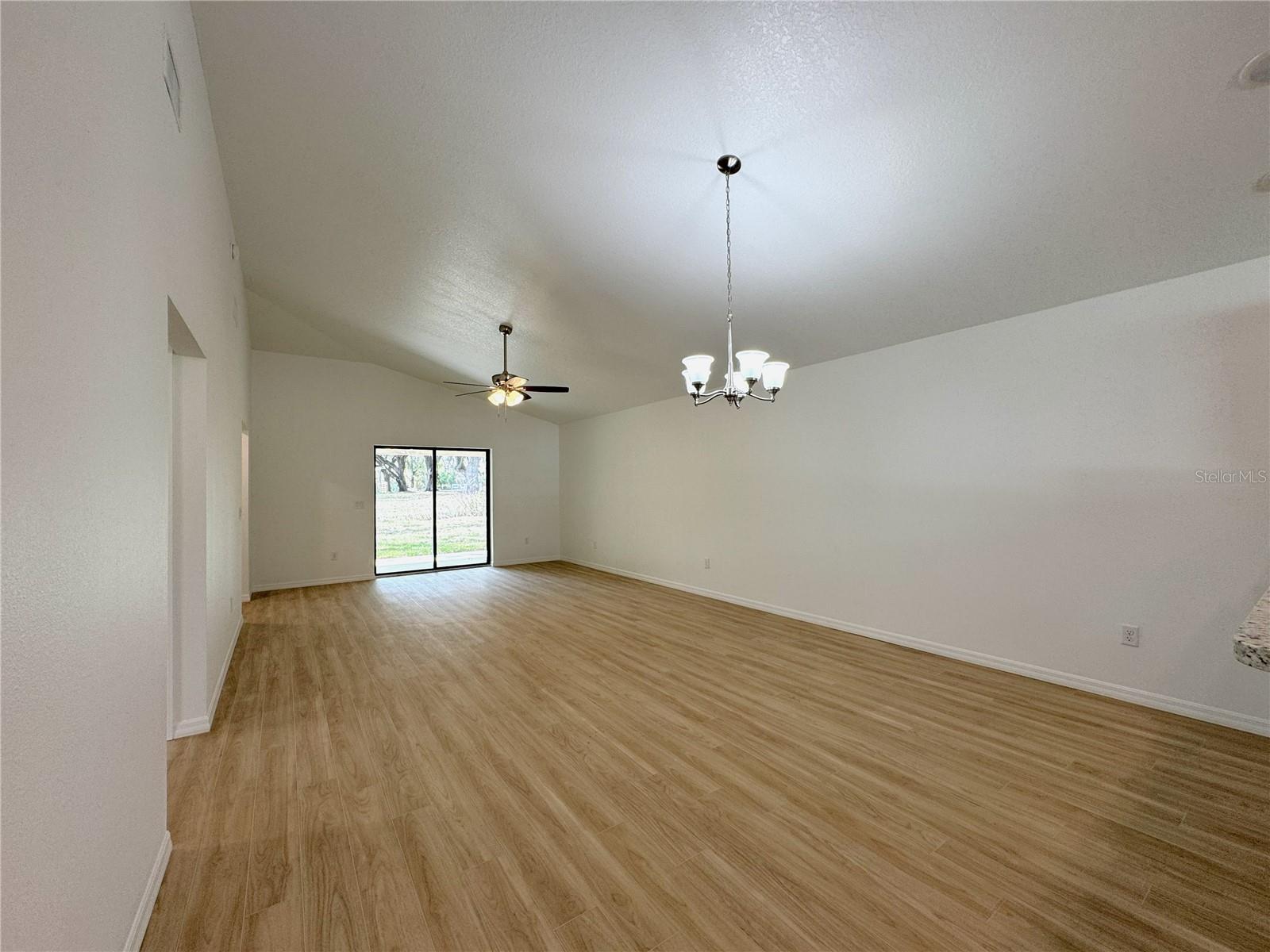 Image 8 of 33 For 8790 Albertson Court