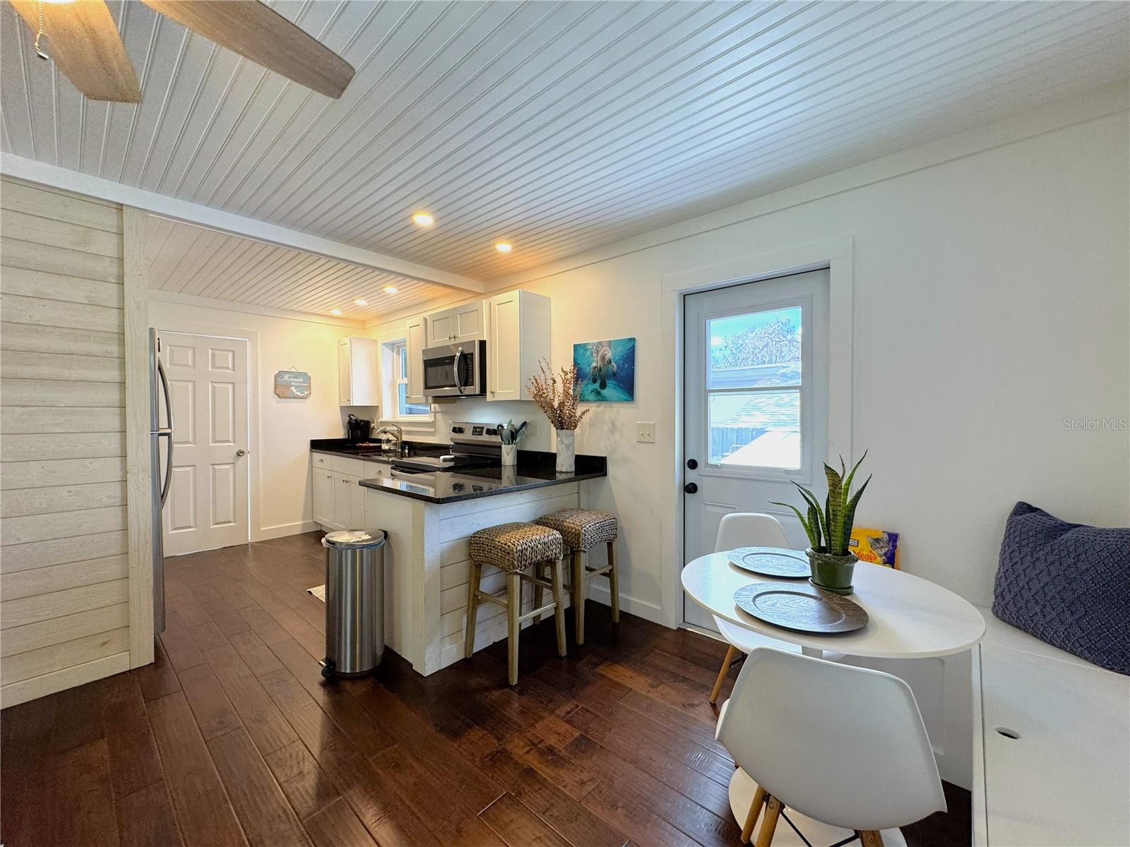 Image 10 of 51 For 222 1st Avenue