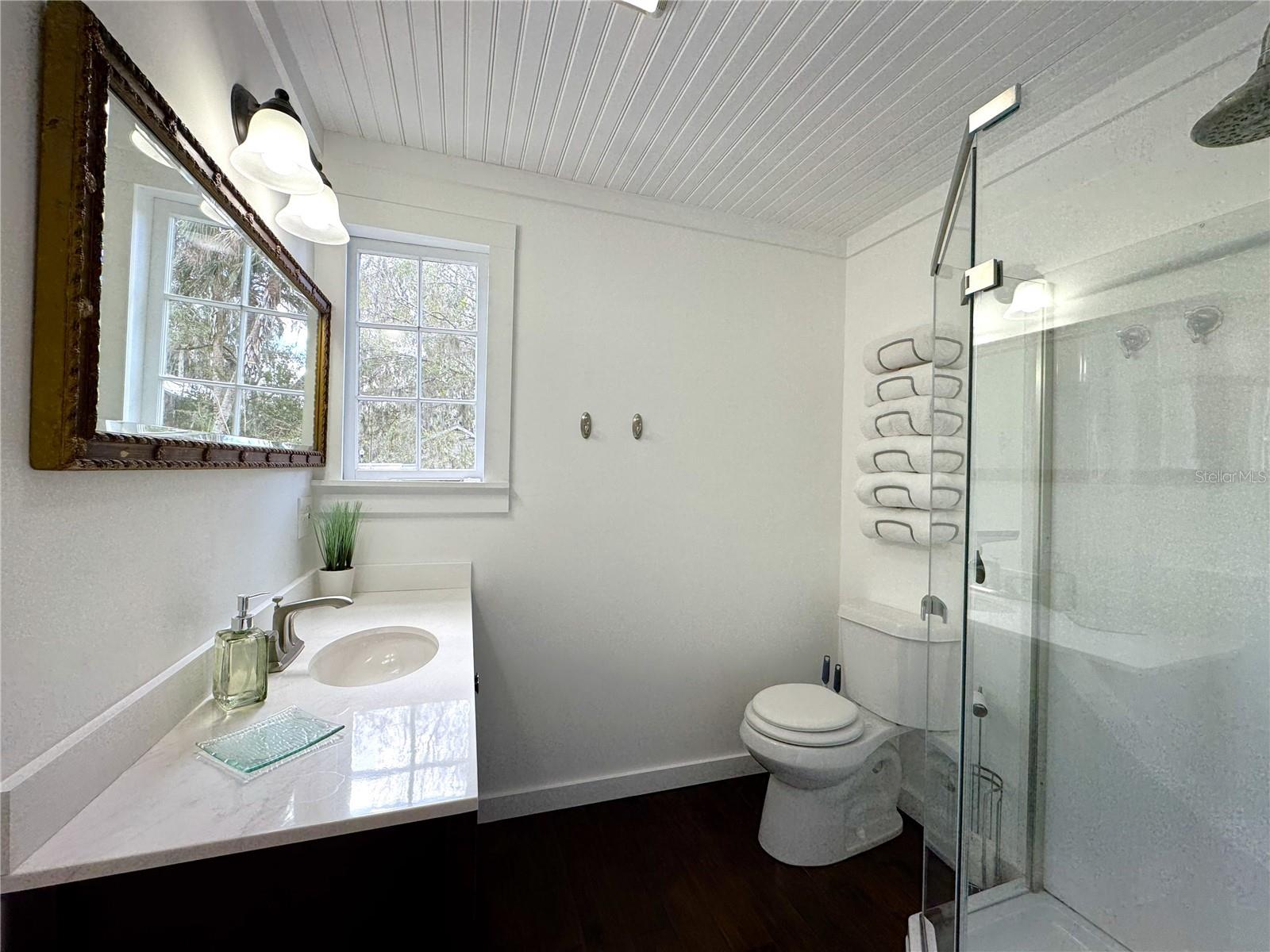 Image 19 of 51 For 222 1st Avenue