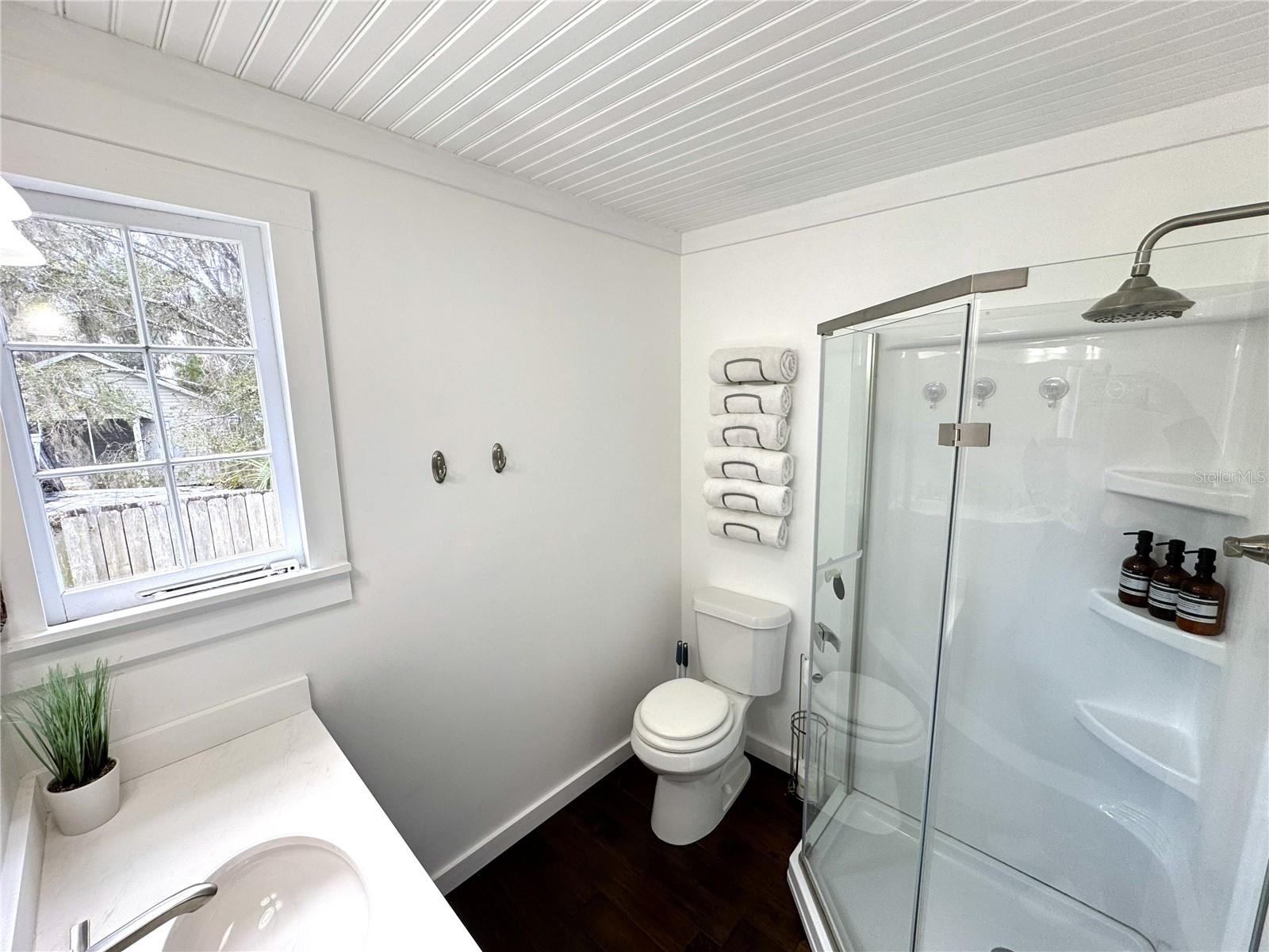 Image 20 of 51 For 222 1st Avenue