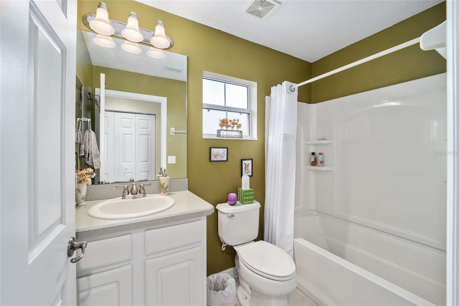 Image 23 of 35 For 7962 83rd Place