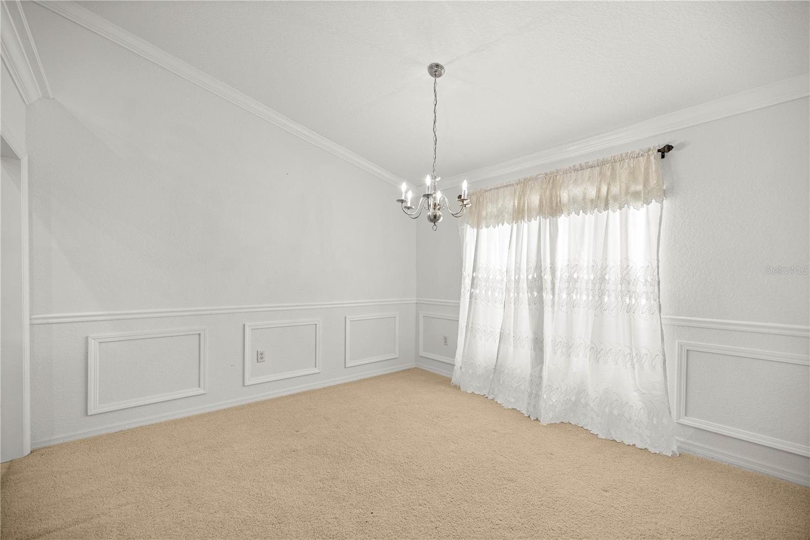 Image 12 of 36 For 13552 81st Circle