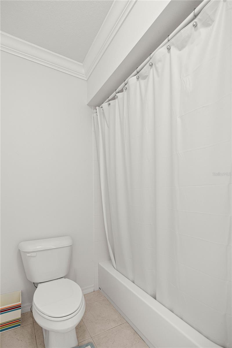 Image 26 of 36 For 13552 81st Circle