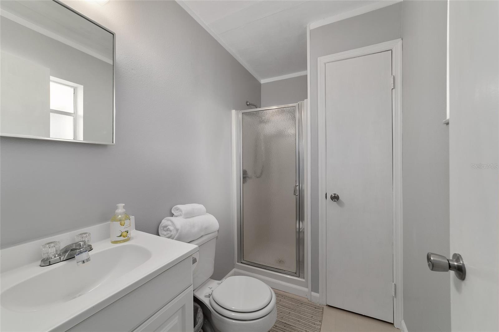 Image 12 of 20 For 9488 Sandree Drive