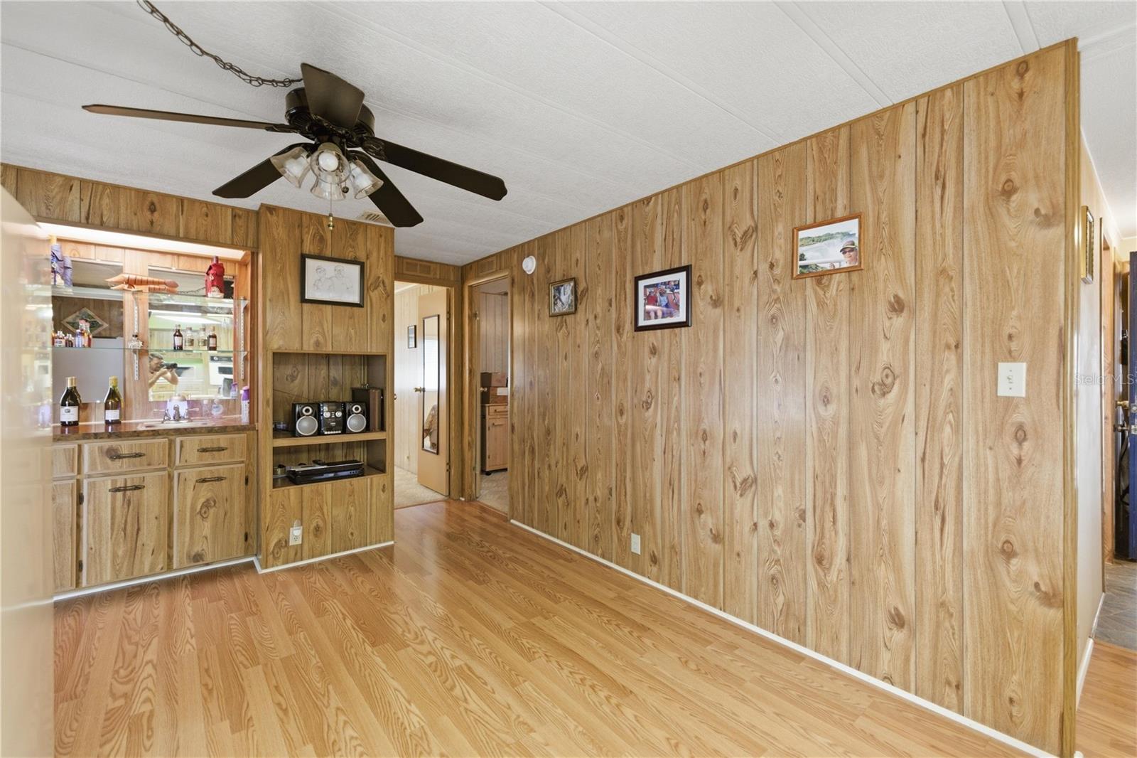 Image 12 of 30 For 6450 1st Lane