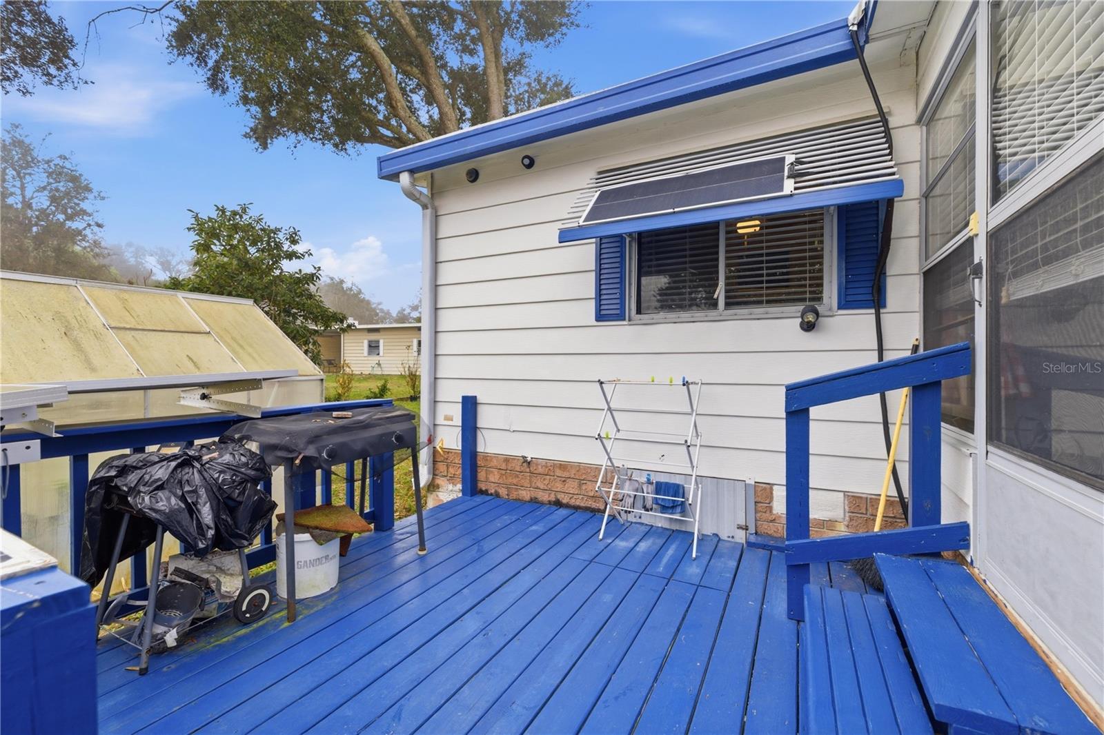 Image 22 of 30 For 6450 1st Lane