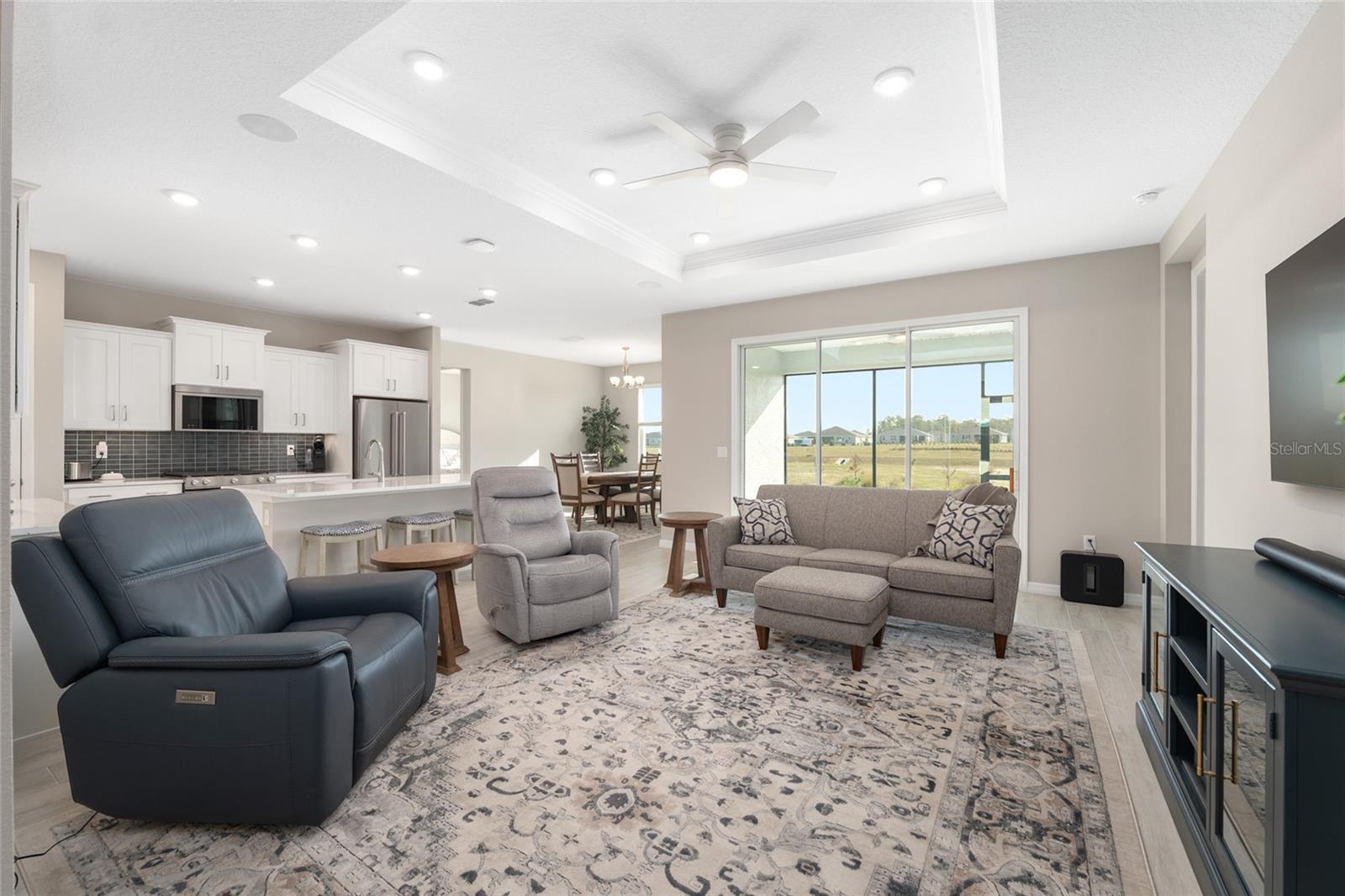 Image 15 of 67 For 10049 107th Terrace