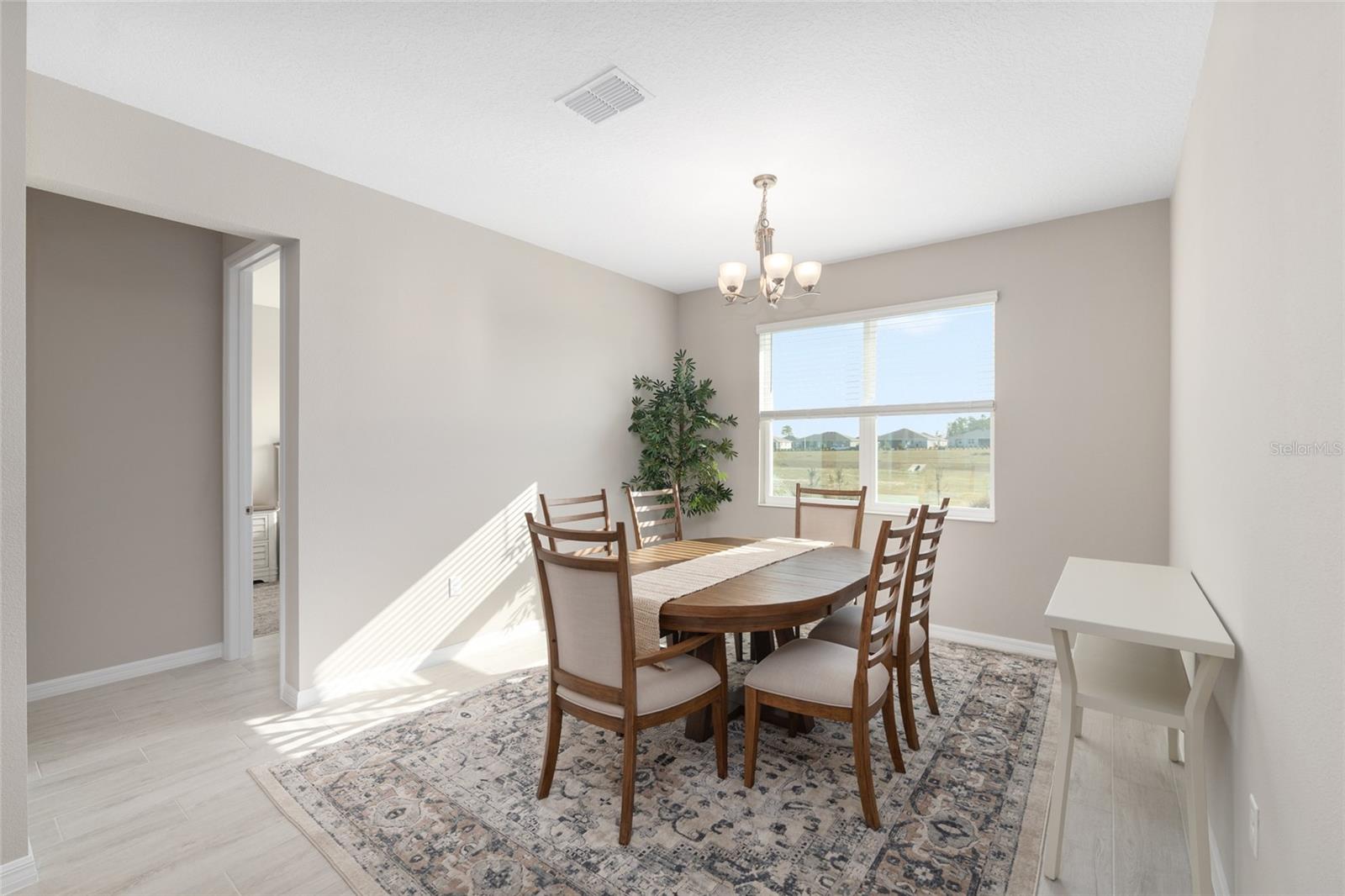 Image 29 of 67 For 10049 107th Terrace