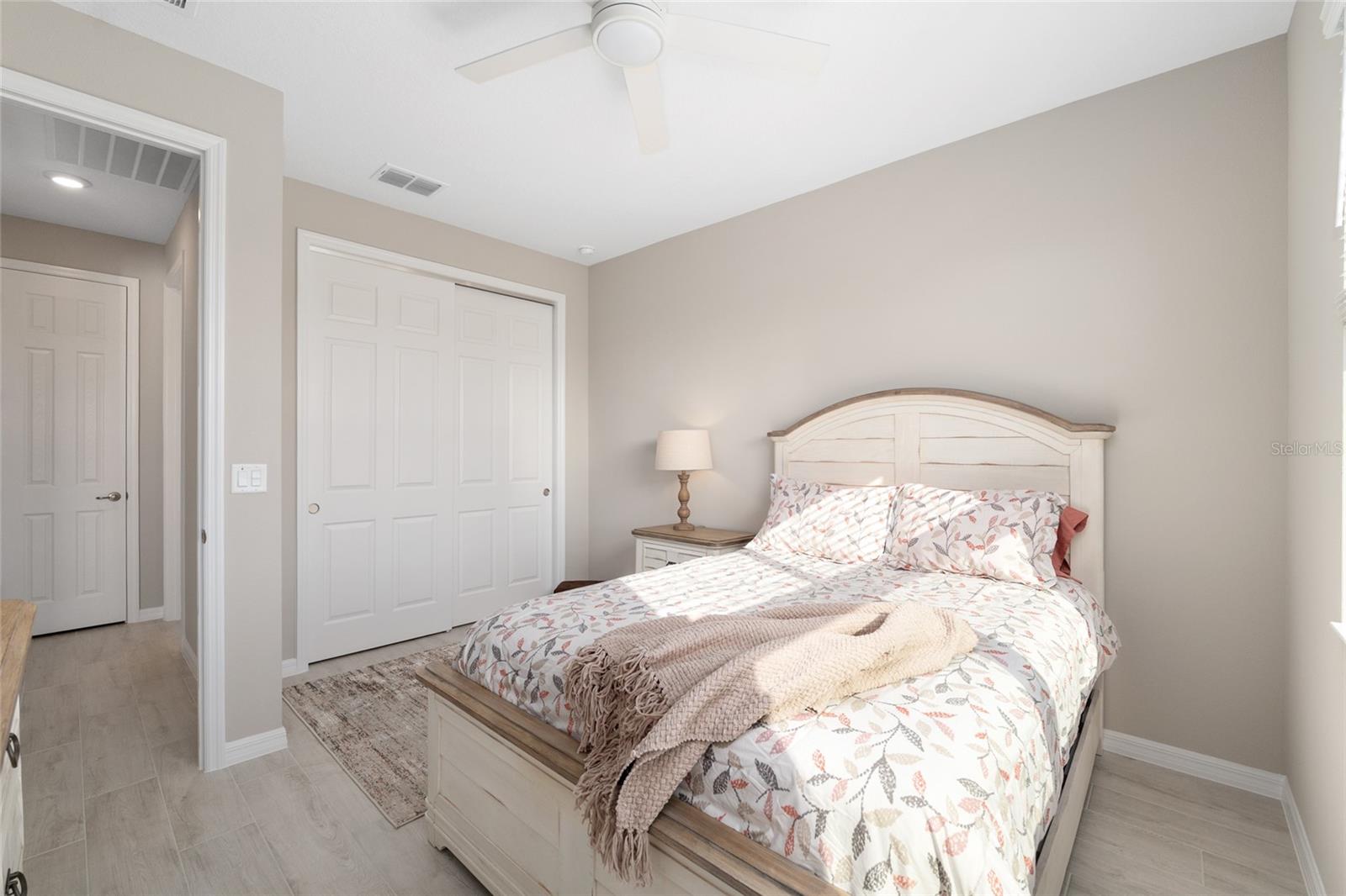 Image 42 of 67 For 10049 107th Terrace