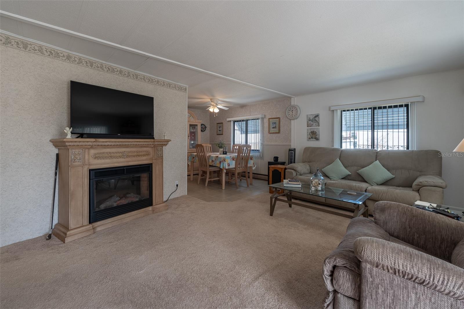 Image 11 of 57 For 15070 104th Court