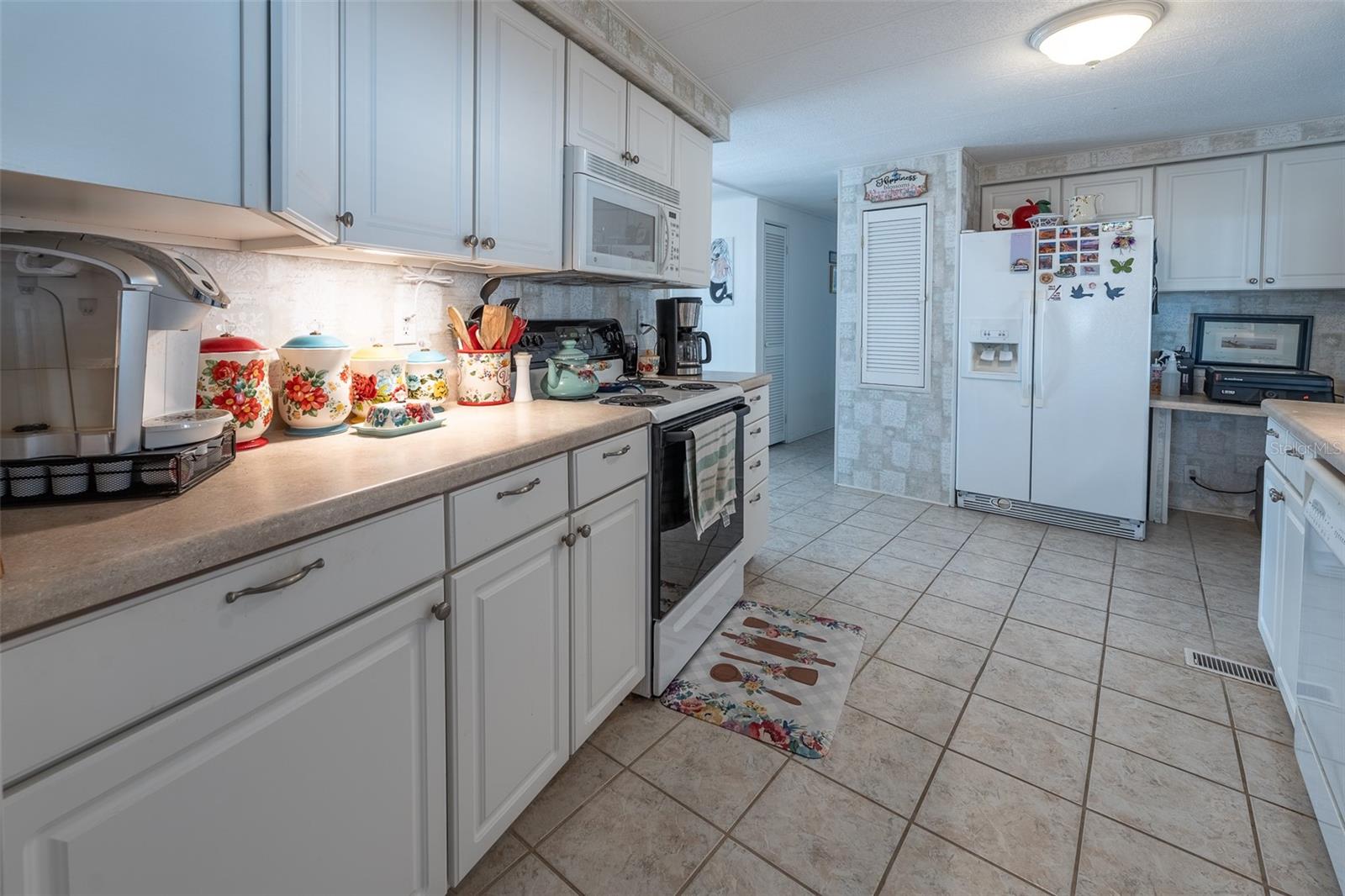 Image 14 of 57 For 15070 104th Court