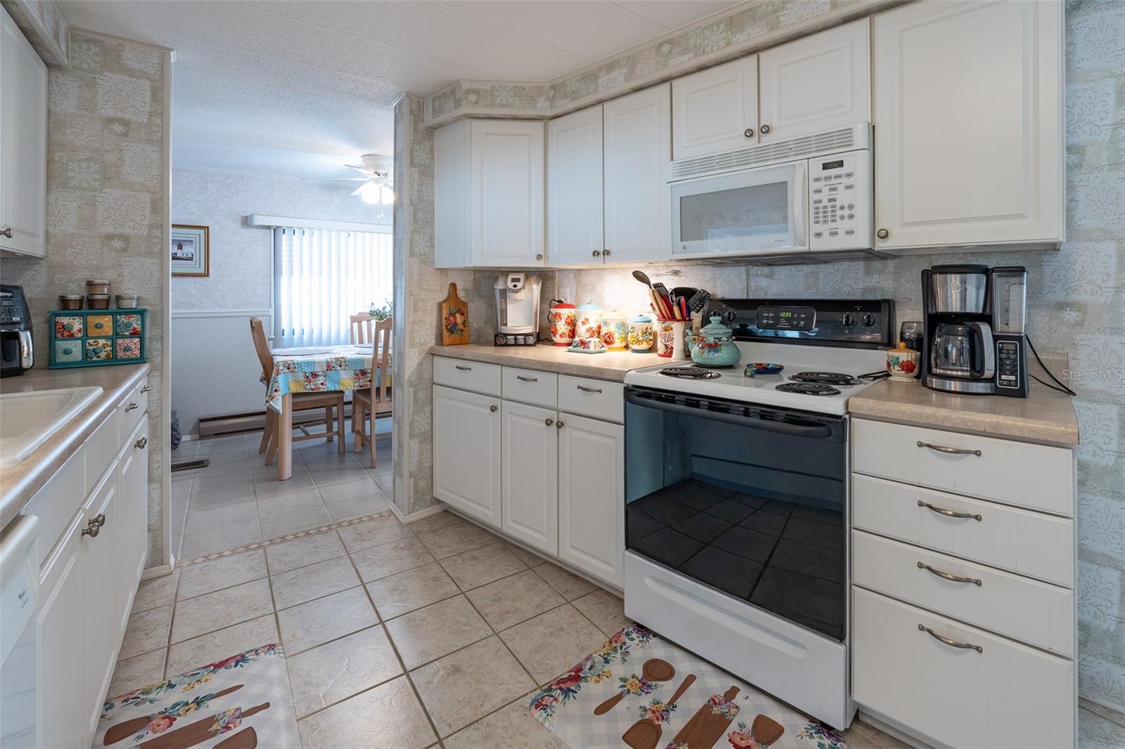 Image 15 of 57 For 15070 104th Court