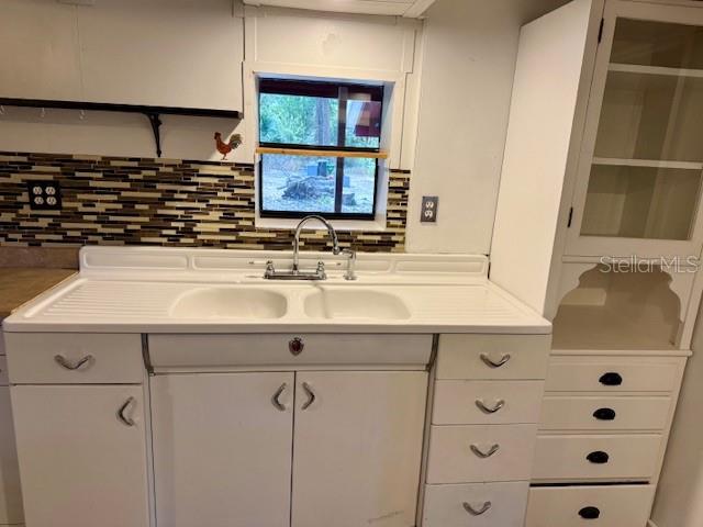 Image 15 of 54 For 2350 41 Highway