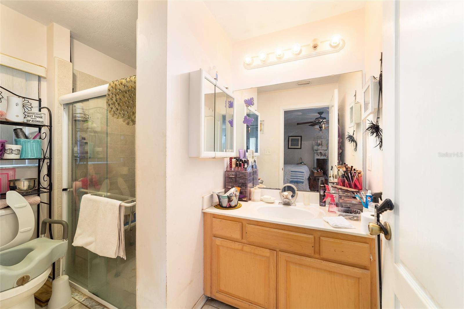 Image 26 of 67 For 102 Whirlwind Way