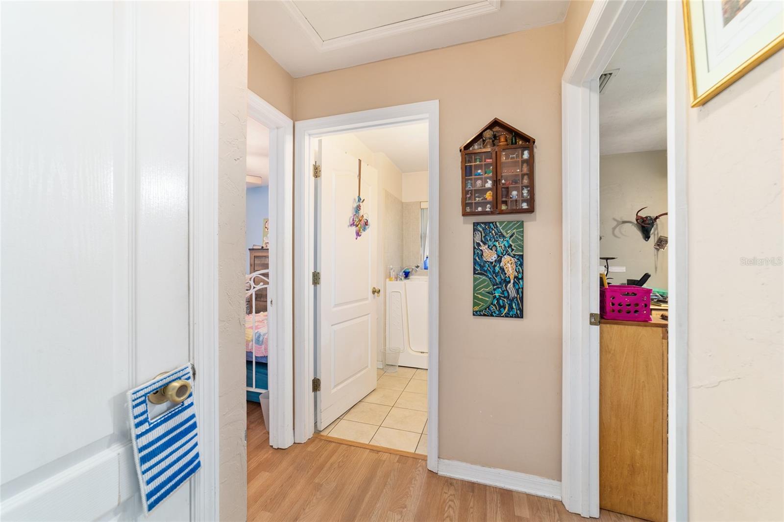 Image 27 of 67 For 102 Whirlwind Way