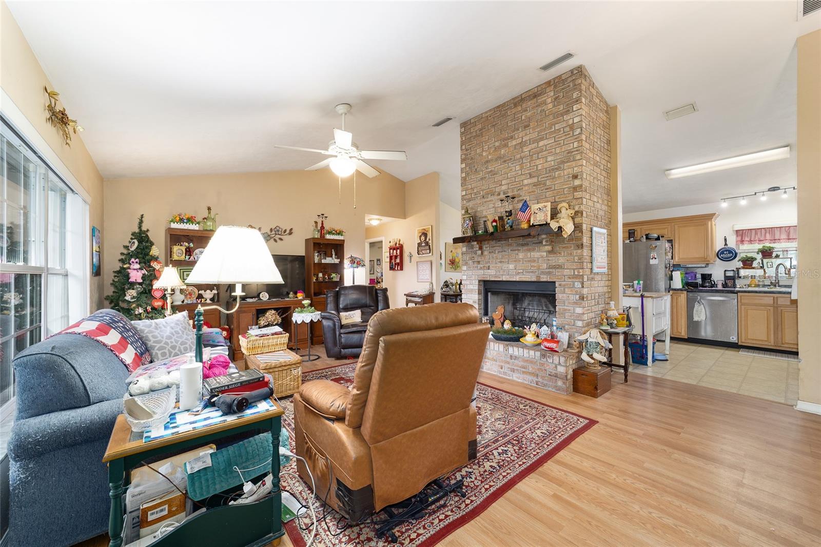 Image 5 of 67 For 102 Whirlwind Way